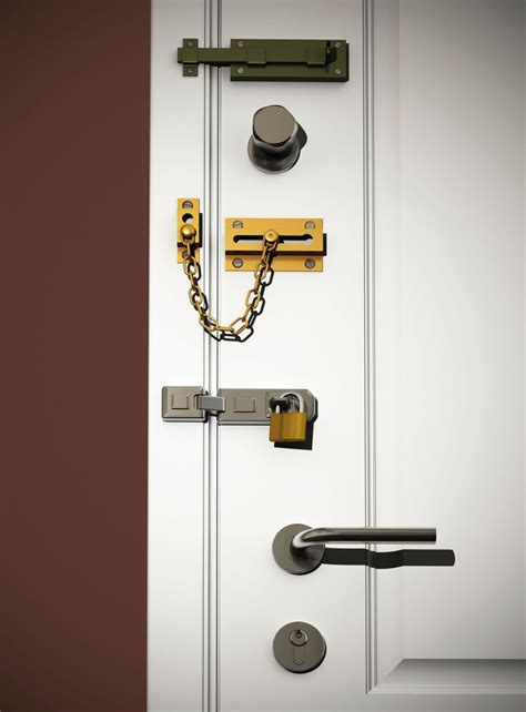 left key in lock on the inside of the door
